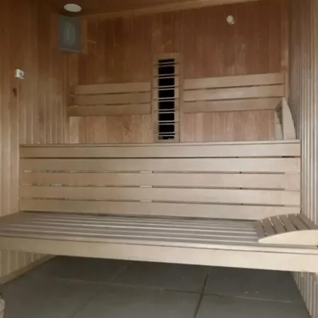 شقة Bellview Alezzi & Piscina Incalzita Sauna Gym Parkinng *